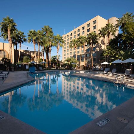 Hotel Doubletree By Hilton Tucson-Reid Park Extérieur photo